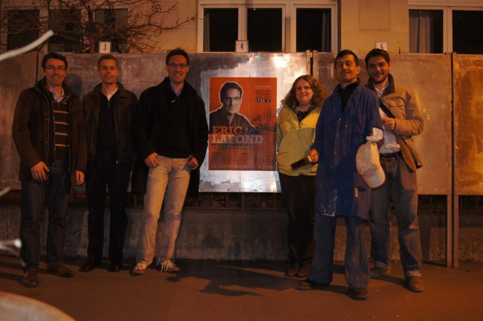 Collage d’affiches le 10 mars 2014 